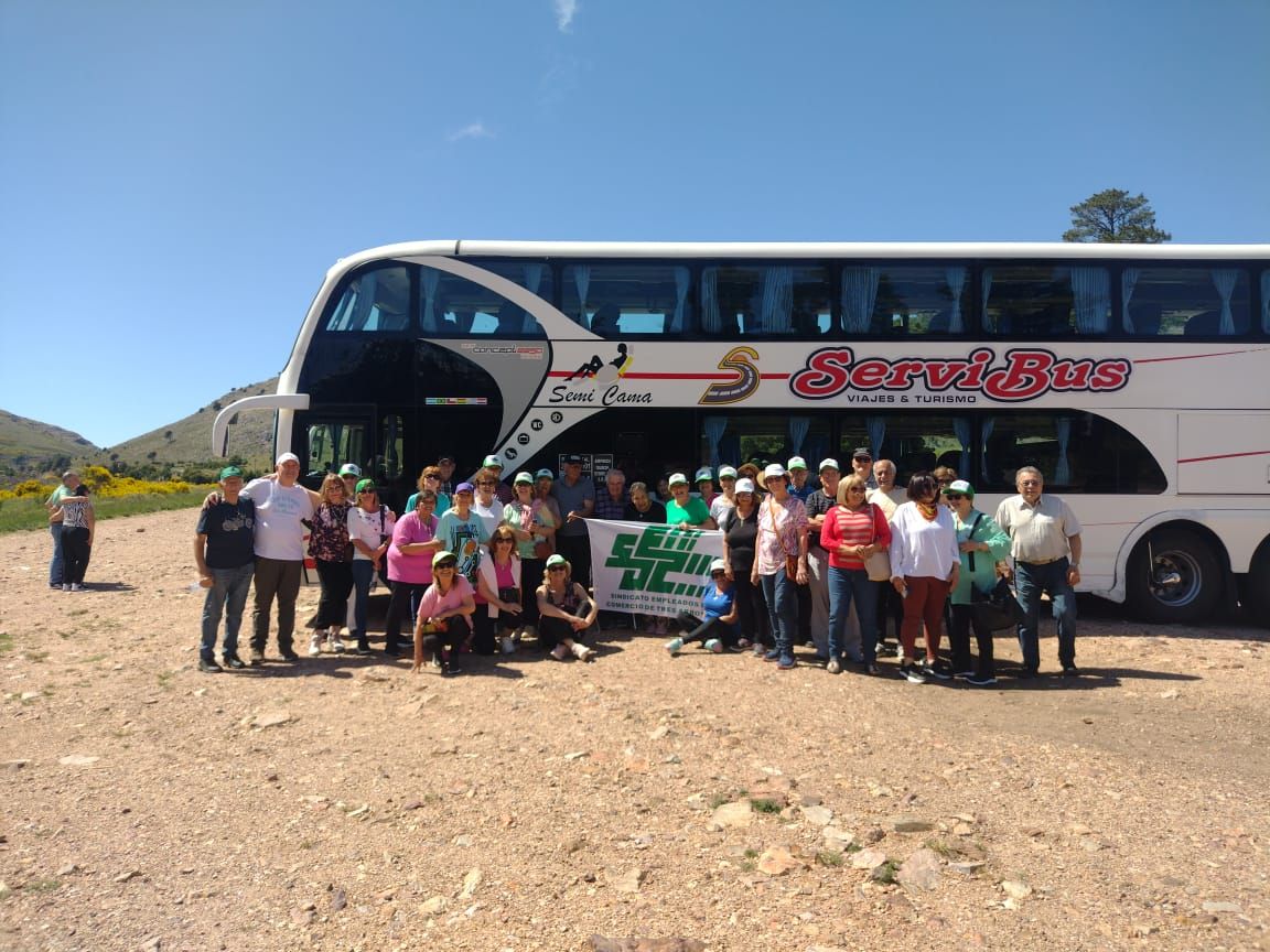 La subcomisión de jubilados del Sindicato Empleados de Comercio viajo a Sierra de la Ventana