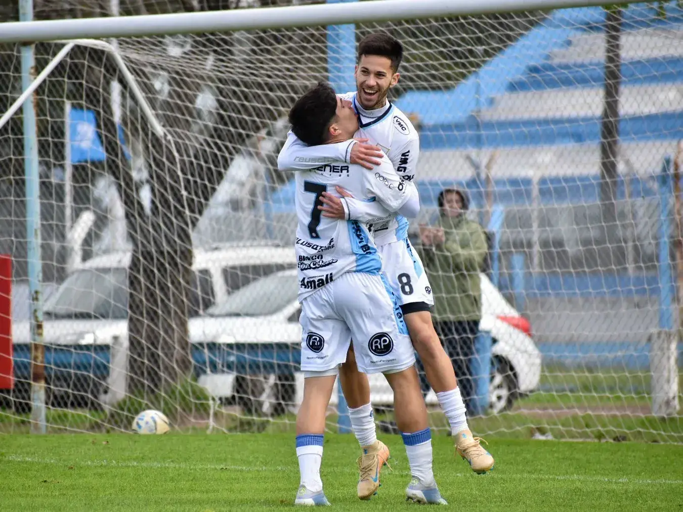 La Crema empató 1 a 1 con el equipo Santiagueño. Foto: AR
