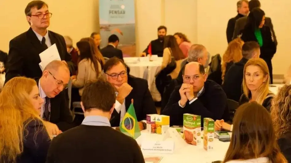 Punto de Encuentro Pensar Mar del Plata: "No todo es producción, se pueden exportar ideas al mundo"