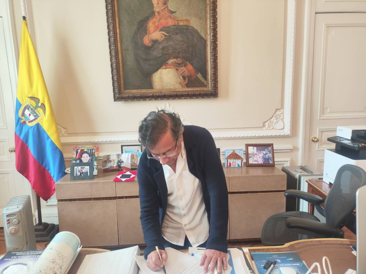 Presidente Gustavo Petro firmó decreto para consulta popular sobre reforma laboral