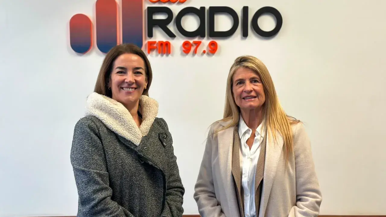 Silvina Besoin y Eugenia Kuhn dieron detalles de la charla sobre el uso responsable de redes sociales en jóvenes
