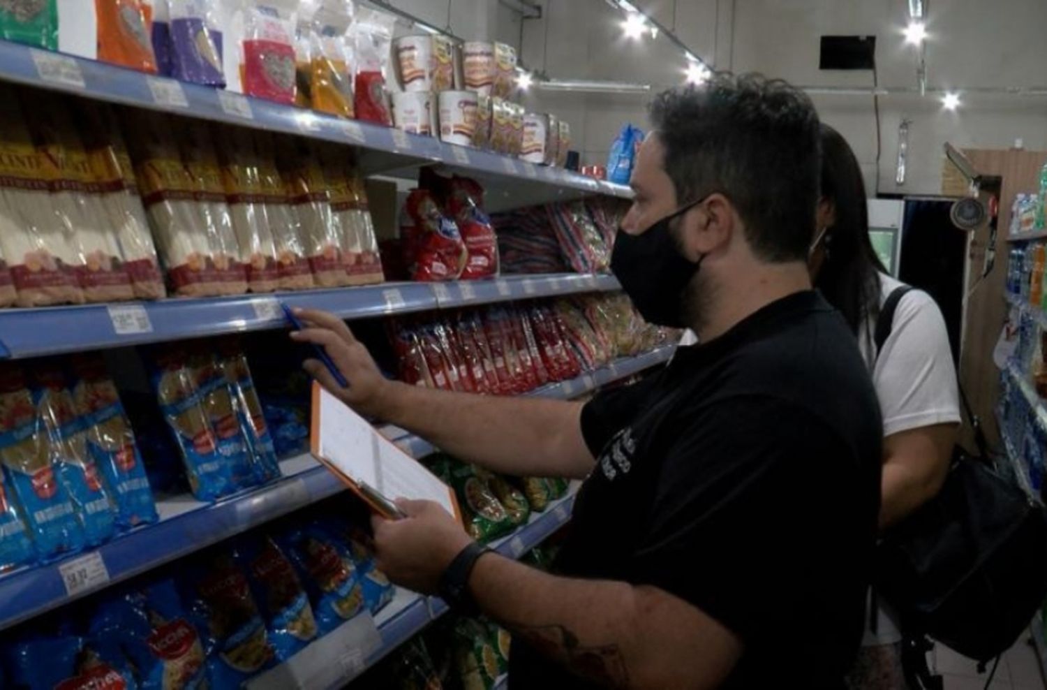 El Gobierno y empresas renovaron Precios Cuidados con 1.321 productos