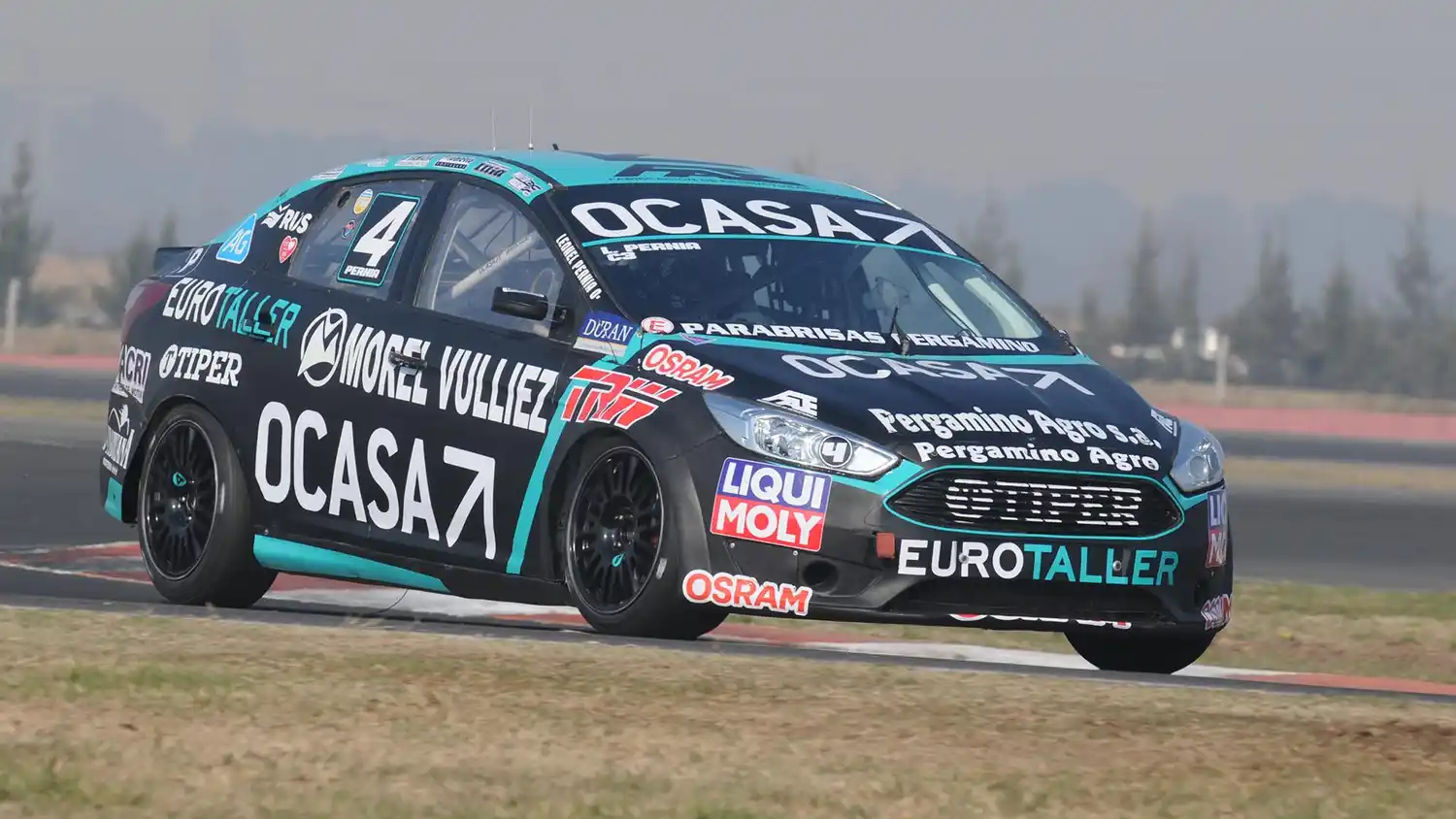 El Focus de Leonel Pernía, ayer en San Nicolás. (Foto www.apat.org.ar).