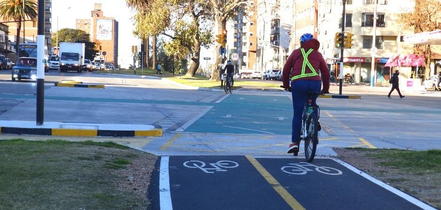 Actividades en Rosario este martes por el Día Mundial de la Bicicleta.