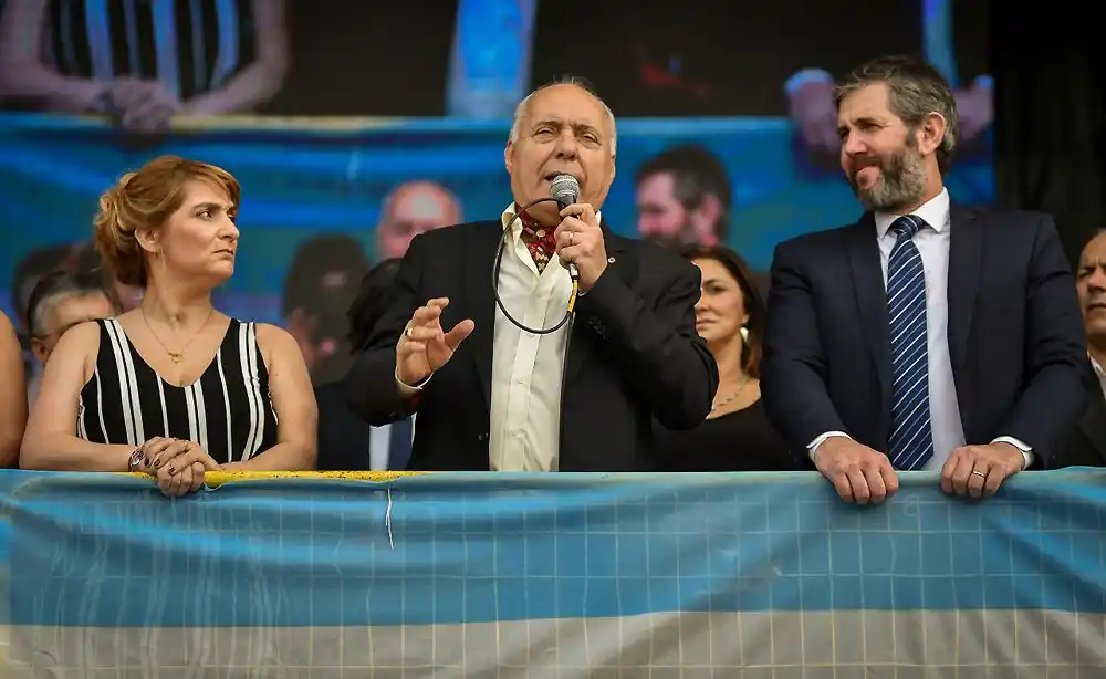 Presidente Perón: Regueiro se despide de la intendencia y dice que deja un municipio "ordenado"