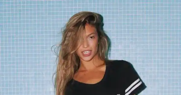 El topless de la novia de Gastón Soffritti en las redes sociales