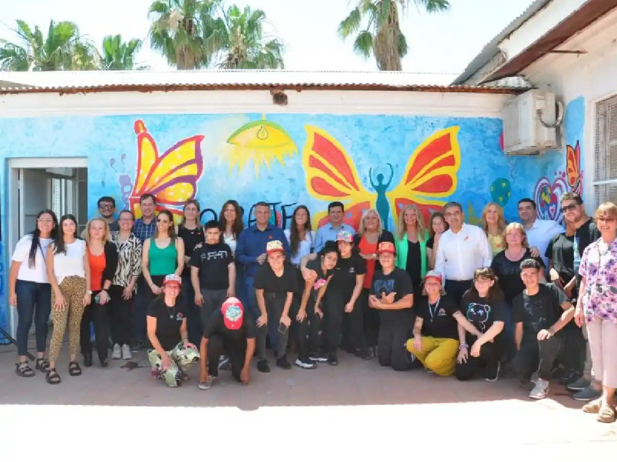 16 Días de activismo: se inauguró un mural contra la violencia de género