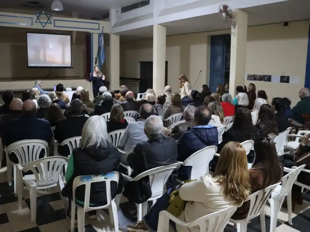 La Sociedad Israelita proyectó la película "El exilio de los músicos"