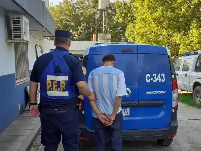 Detenido en Crespo por sustraer un celular provisto por la Justicia a su ex pareja