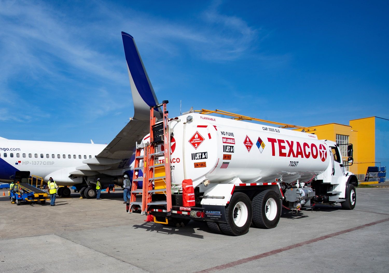 IATA: Caída del precio del combustible anticipa una baja en las tarifas aéreas