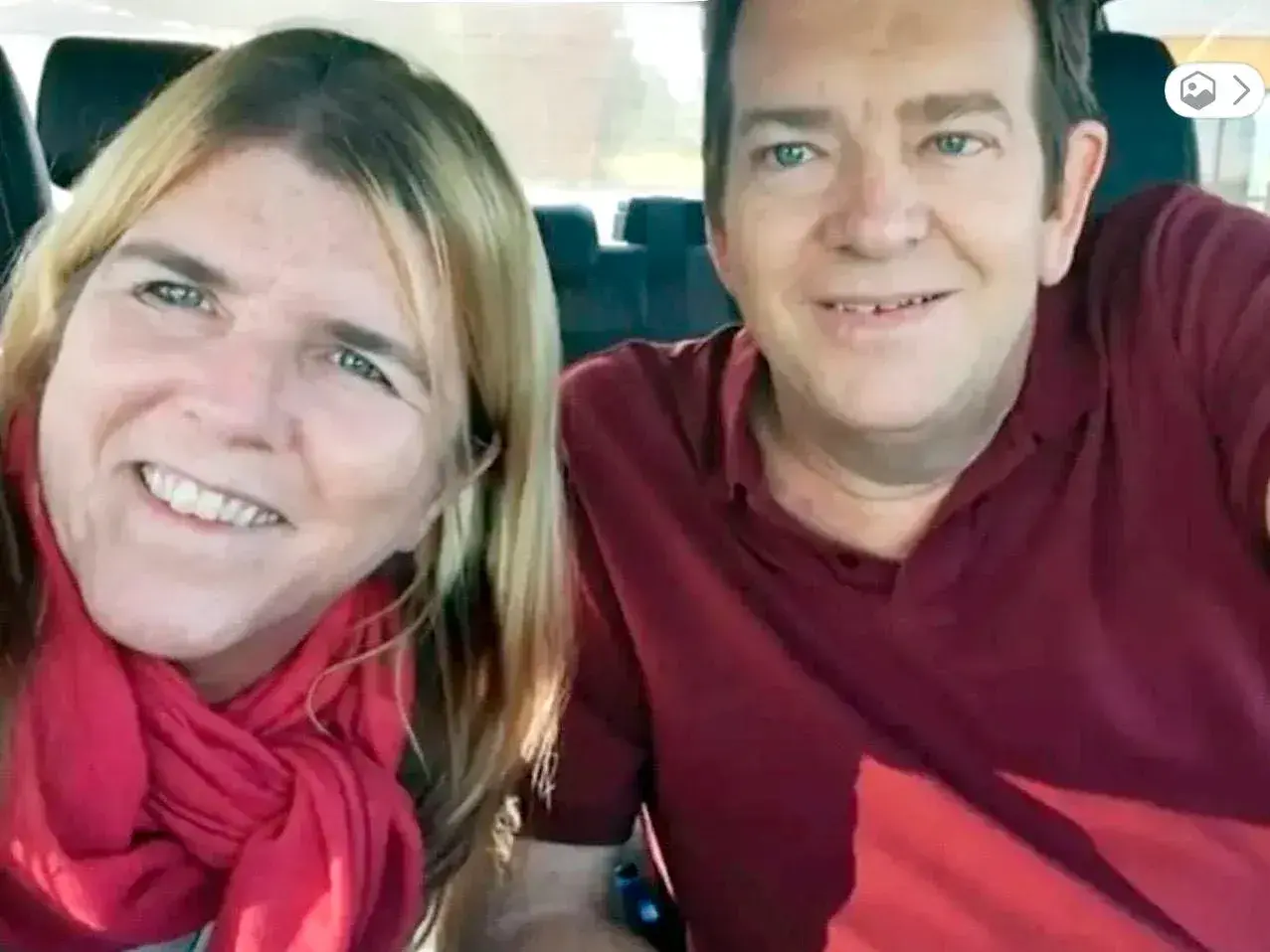 Eugenio Cardenau con su hermana Paula