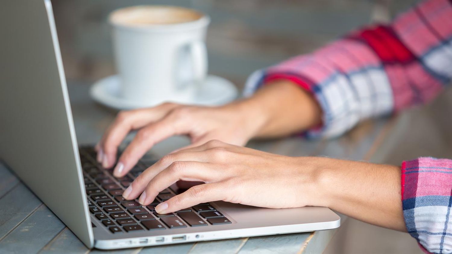 ¿Cuál es la mejor hora para escribir un mail importante?