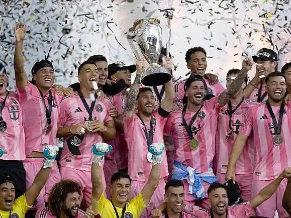 Inter Miami festeja la obtención del título de la MLS.