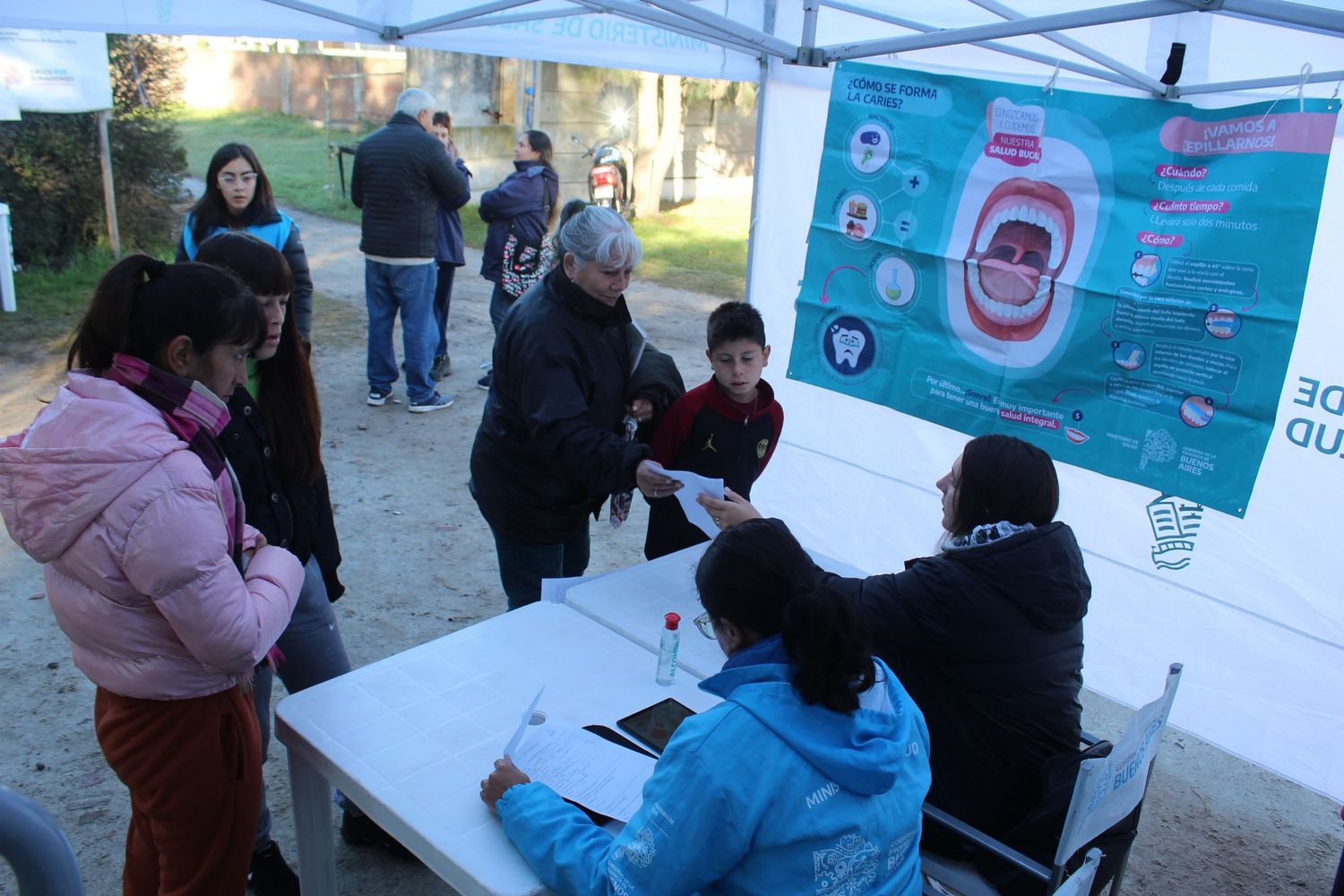 Los deportistas que concurren al club recibieron la atención médica correspondiente.