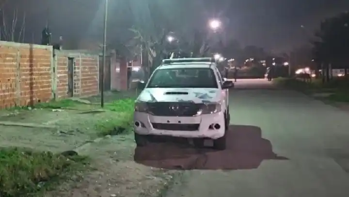 Buenos Aires: mataron a tiros a un hombre a pocos metros de un auto