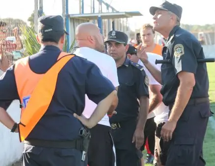 Aumento en los costos de los operativos de seguridad en los estadios pone en jaque a las Ligas