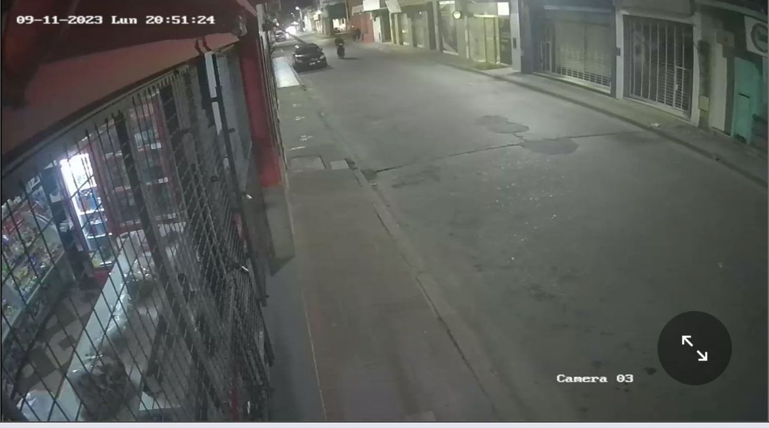 Locales céntricos piden más iluminación en calle Pellegrini