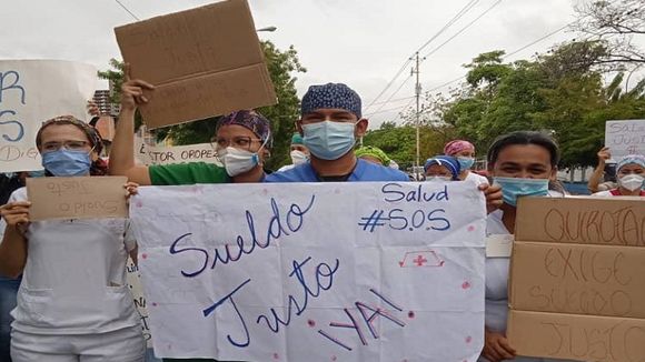 Los sindicatos que tanto protegió Chávez: amenazados, agredidos y olvidados