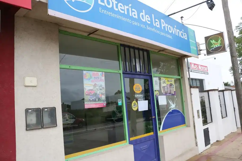 Solitario delincuente amenazó a empleado de quiniela y se llevó dinero