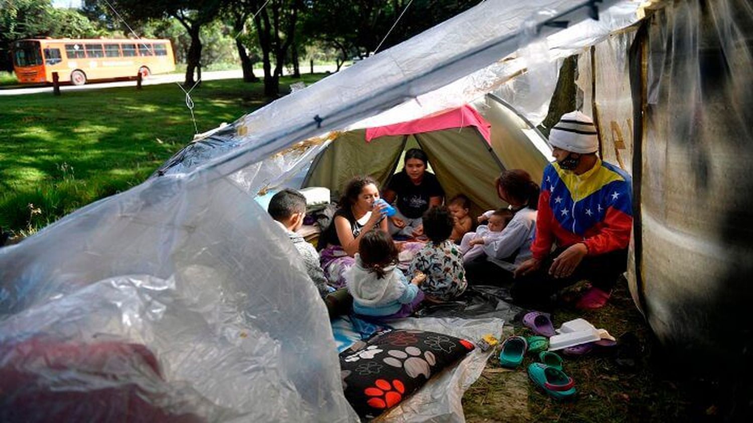 ¡CRISIS EN AUMENTO! CASI $ 2.000 MILLONES pide la ONU para socorrer a migrantes venezolanos