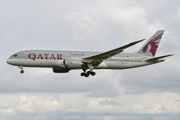 Qatar Airways started flying to Lisbon
