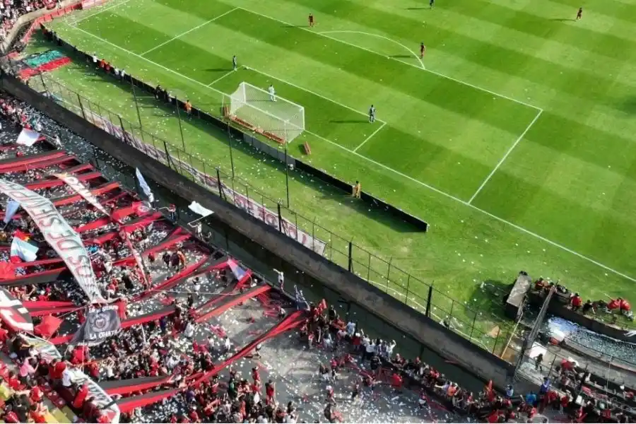 "Pedido de captura...": el inédito papelito que apareció en Colón-San Telmo