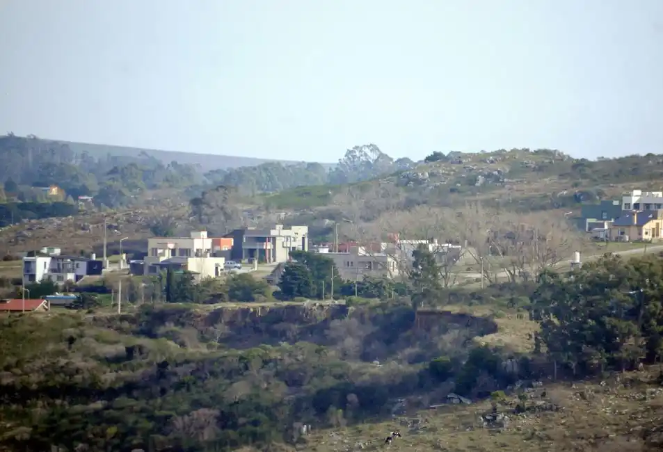 En el Día del Ambiente insistieron en cesar de construir en las sierras
