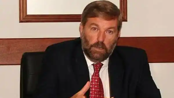 Condenaron a un ex juez por organizar fiestas sexuales con menores