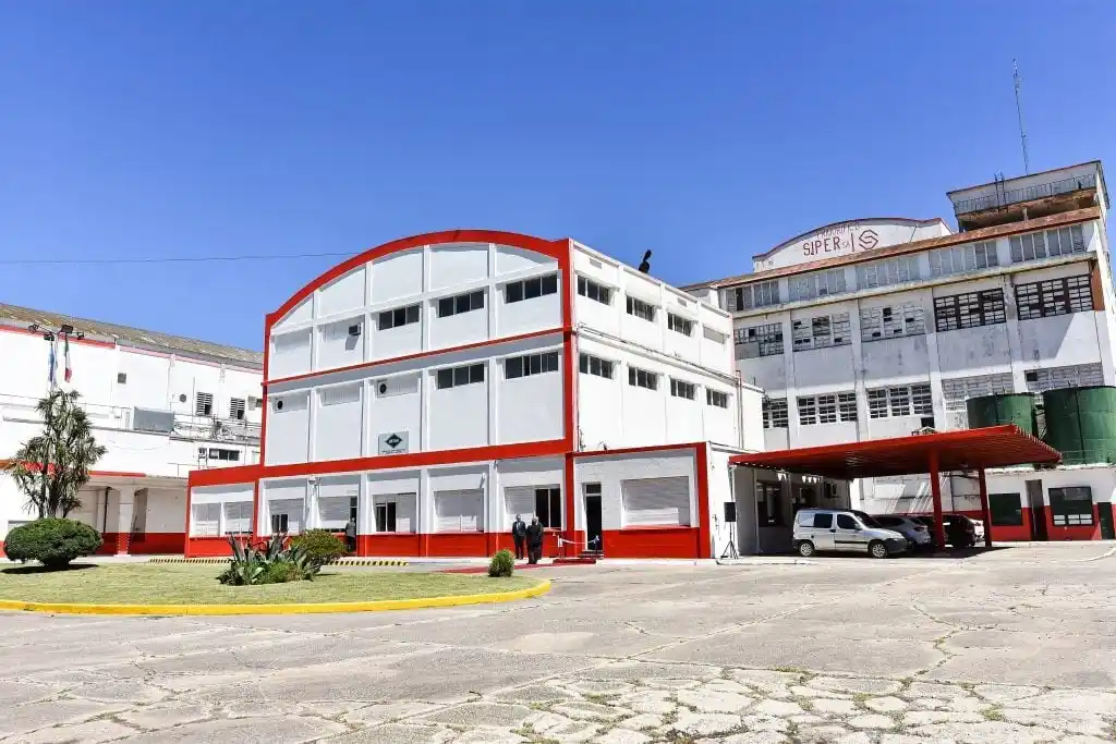 Despidieron a la mitad del personal y la empresa está con baja productividad