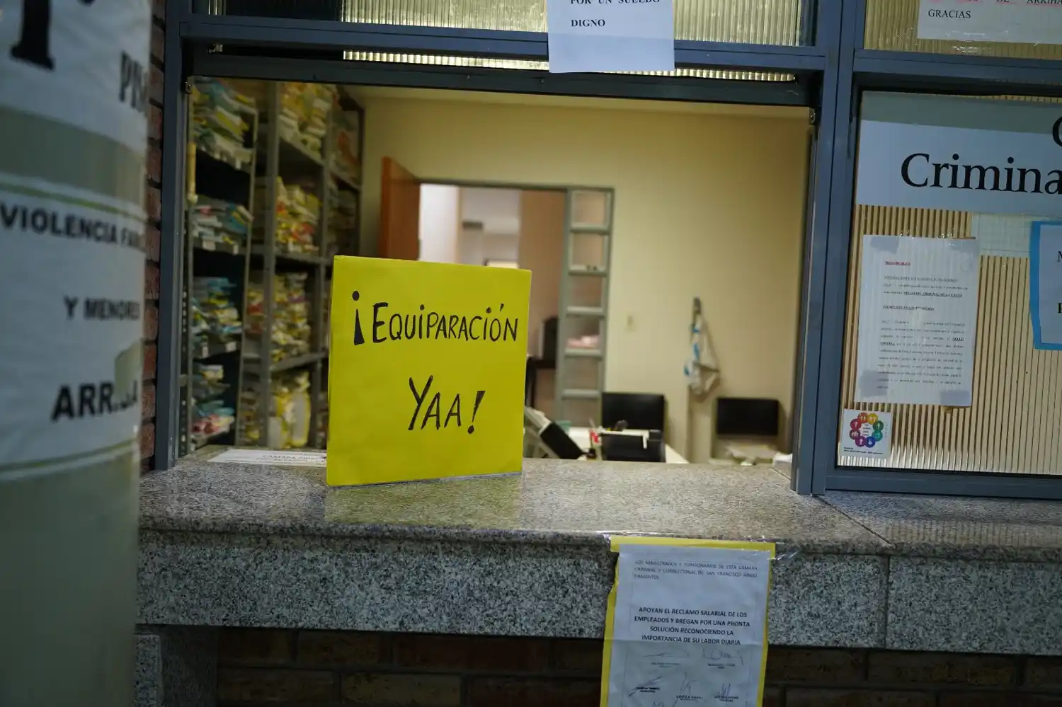 Judiciales de Córdoba abren diálogo con la Provincia tras paro masivo con fuerte impacto en San Francisco.