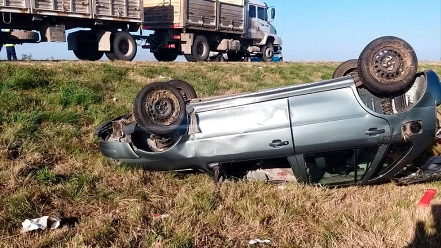 Un choque y vuelco en la ruta terminó con dos mujeres hospitalizadas