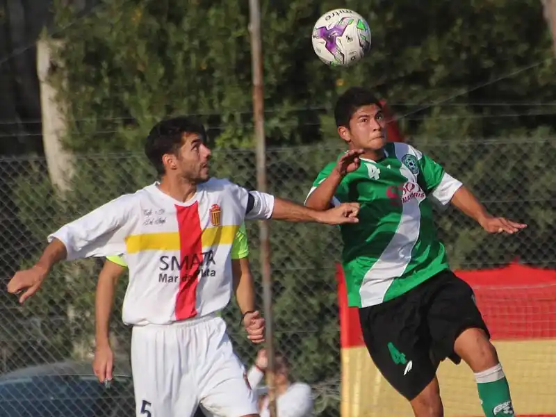 Los líderes defienden la punta