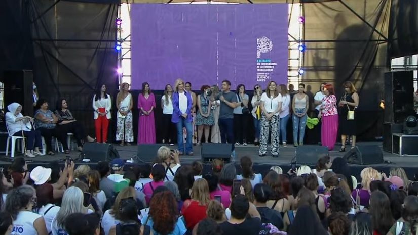 Previa del 8M: “Para ese machismo retrógrado, sepan que a nosotros nos conduce una mujer”, afirmó Kicillof