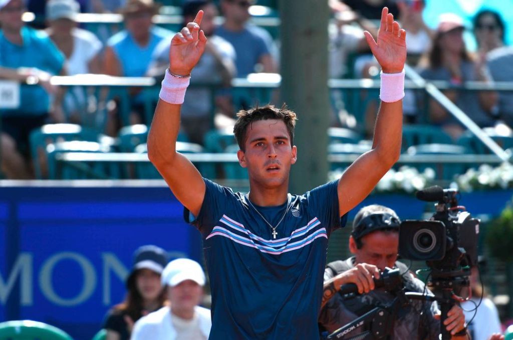 Tomás Etcheverry avanzó a los cuartos de final del Argentina Open