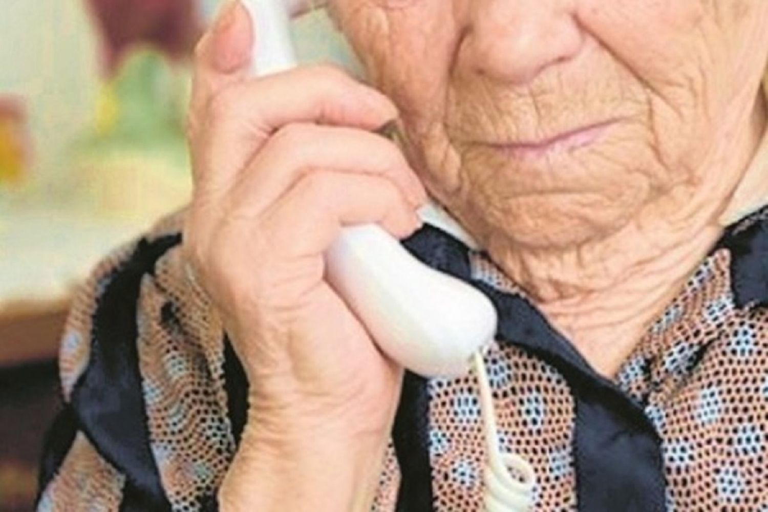 Estafaron por teléfono a una anciana de Gualeguaychú: le robaron todos sus ahorros