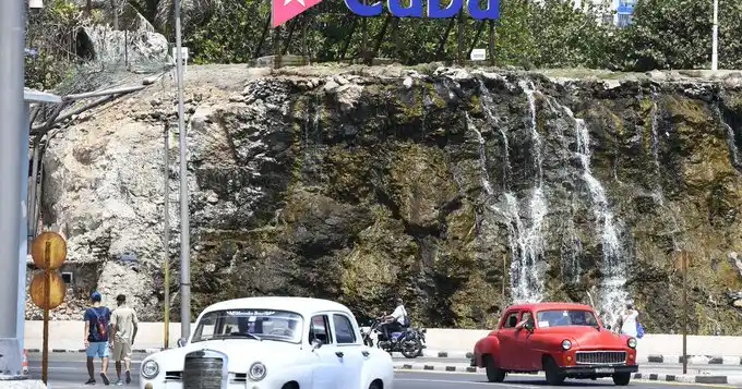 En Cuba analizan la posibilidad de inmunizar a los turistas extranjeros