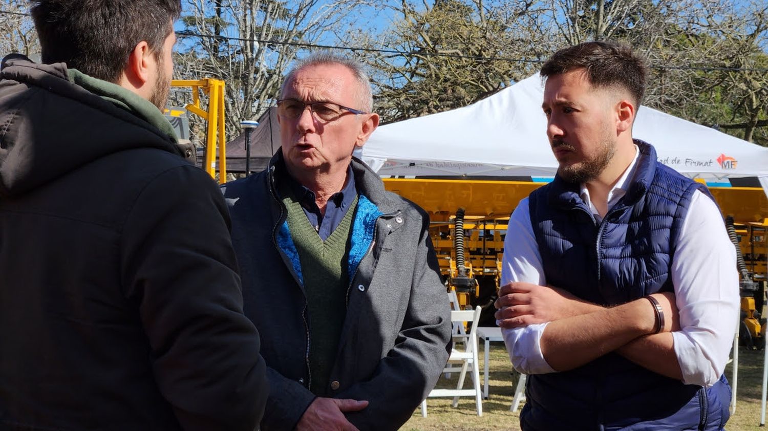 Costamagna participó de la apertura de Firmat Agro