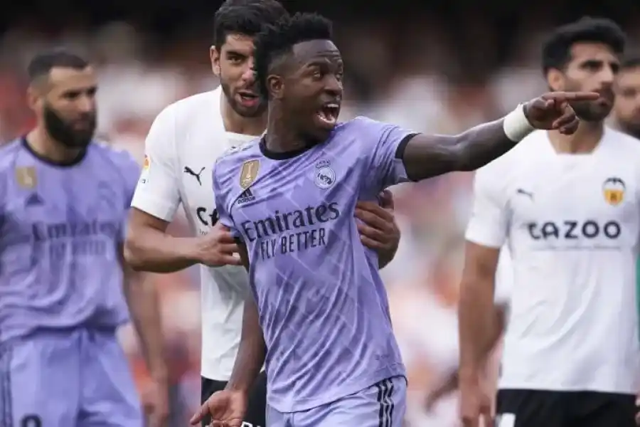 El Ministerio del Interior de España estableció nuevas medidas para frenar el racismo en el fútbol