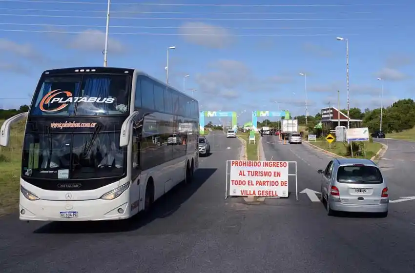 Villa Gesell cerró casi todos sus accesos y prohibió el ingreso a turistas