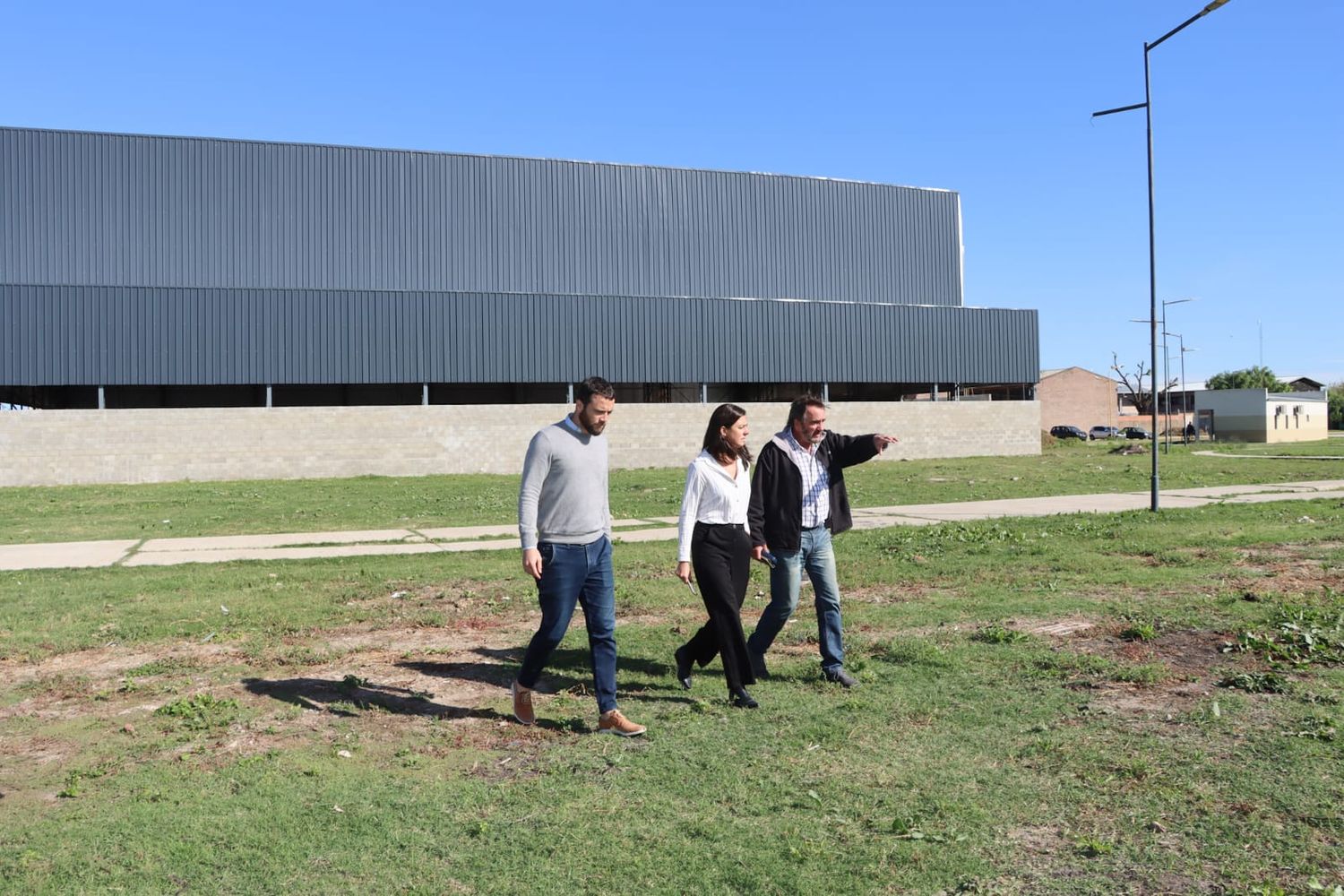 En el tramo final de la obra, se avanza con la construcción del Polideportivo Norte