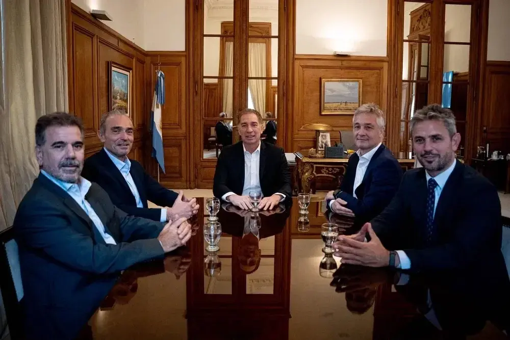 LLA y el PRO crearon una mesa política conjunta rumbo a las elecciones 2027