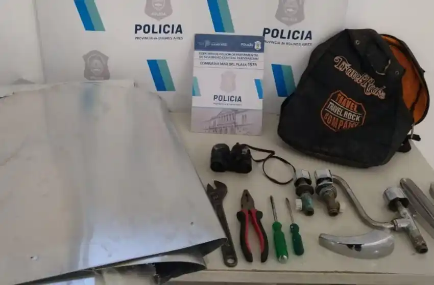 Robo en el Polideportivo de Alto Camet