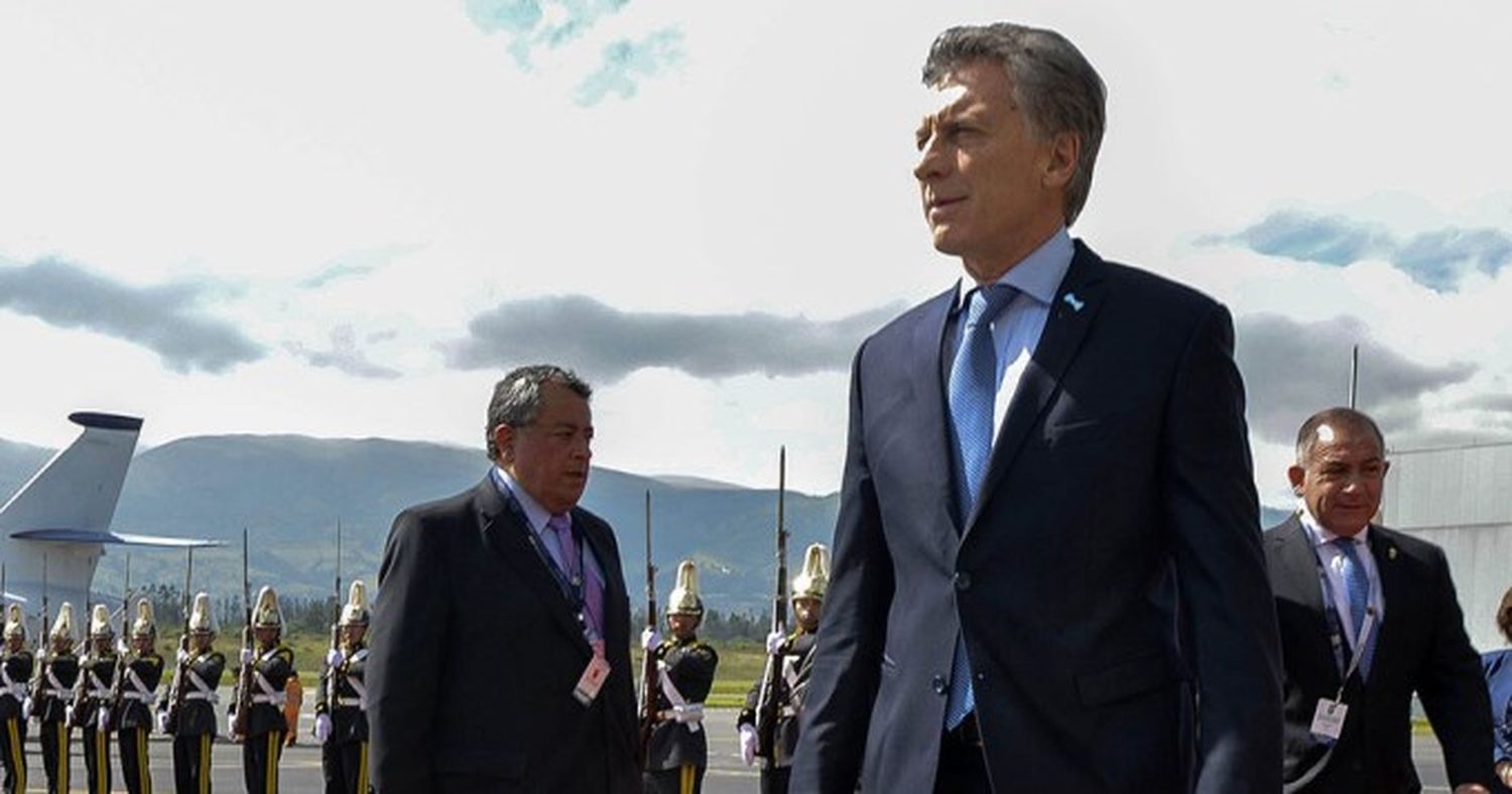 Se descompensó Macri mientras asumía Moreno en Ecuador