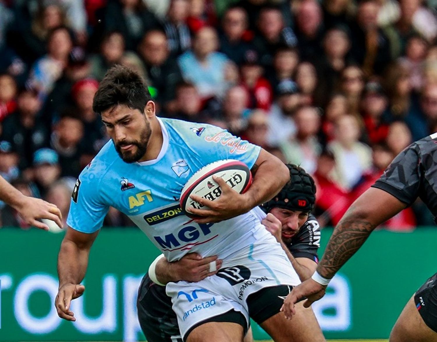 Bruni en acción frente a Oyonnax.