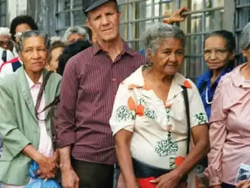 Alertan por el proceso acelerado de envejecimiento en Venezuela