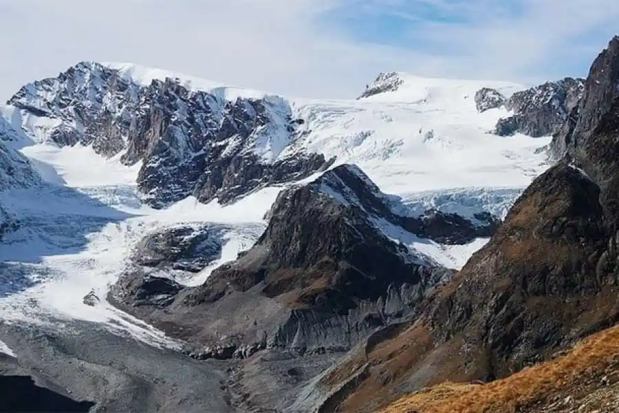Por el deshielo récord, encontraron en Austria un cuerpo que sería de un alpinista desaparecido hace 20 años