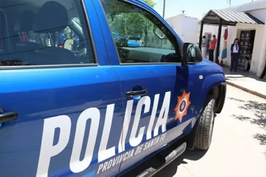 Agredió violentamente a su pareja, fue detenido y ella terminó en el Hospital Jaime Ferré