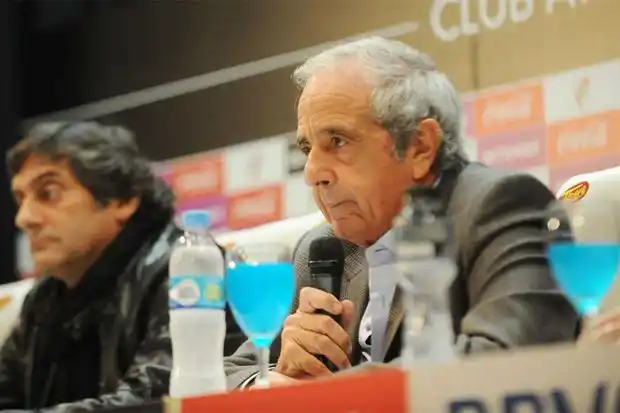 D'Onofrio: "Que los hinchas se queden tranquilos, Teo va a seguir en River"
