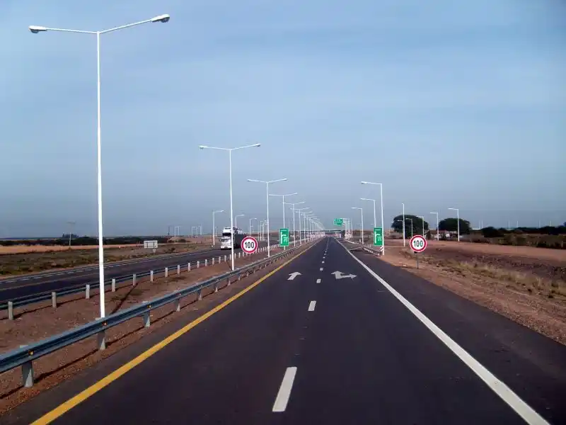 Ruta 14: aplicarán multas de hasta $700.000 por falta de pago electrónico en los peajes