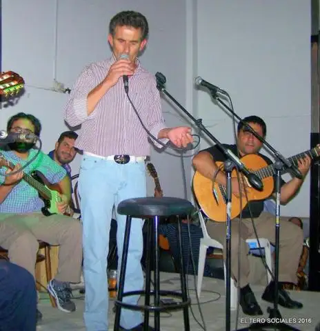 Se realizó la presentación del disco de Oscar Frisanco
